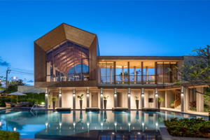 Multi Court